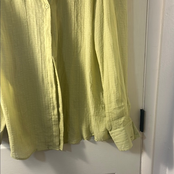 Lulu's Yellow Long Sleeve Boxy Button Down Blouse - Picture 4 of 5